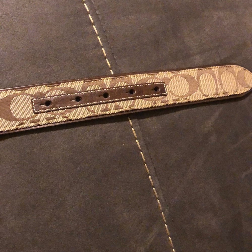 Signature buckle Coach belt size M - Picture 2 of 4